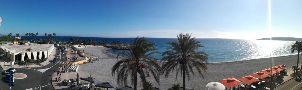 Villa Azzurra Menton Apt Luxe, Front Mer, 4Th Floor Of 5, Wifi, Tvsat, Climate Exterior photo